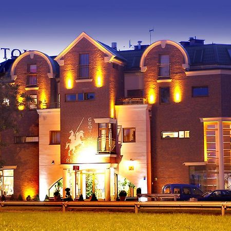Grot Hotel Malbork Kültér fotó