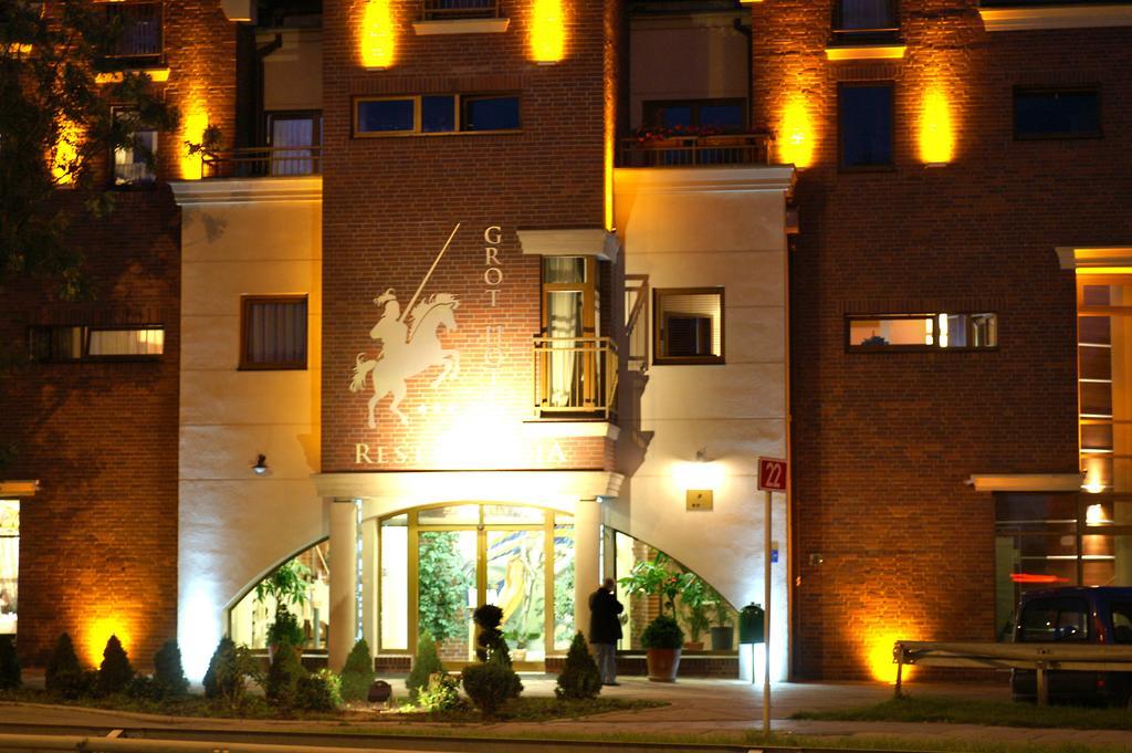 Grot Hotel Malbork Kültér fotó