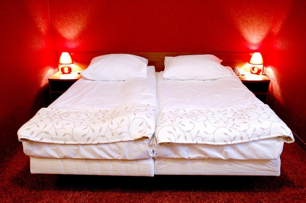 Grot Hotel Malbork Kültér fotó