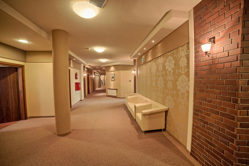 Grot Hotel Malbork Kültér fotó