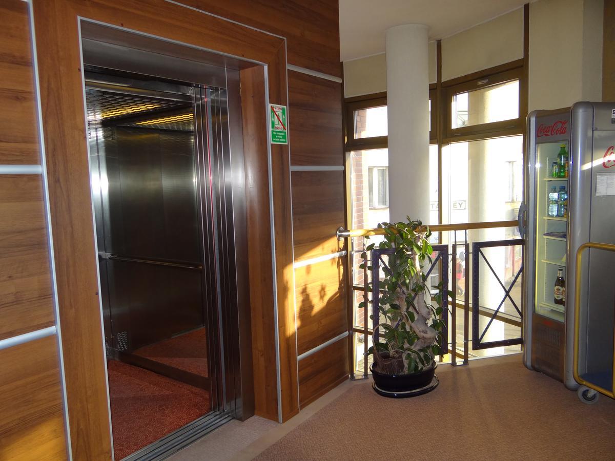 Grot Hotel Malbork Kültér fotó