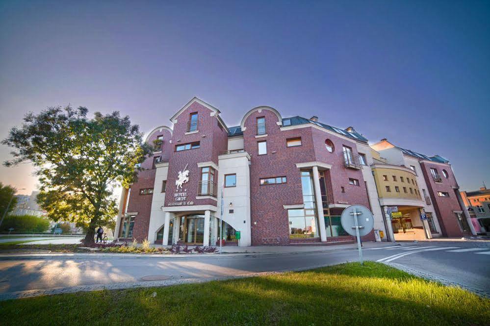 Grot Hotel Malbork Kültér fotó