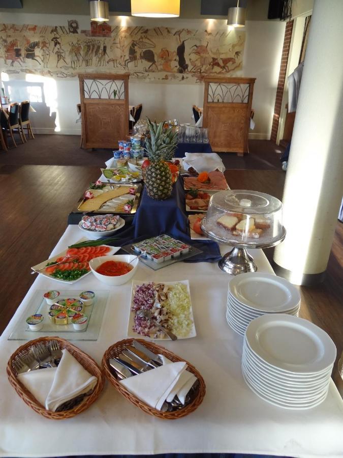 Grot Hotel Malbork Kültér fotó